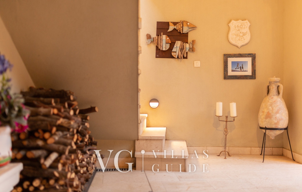 Villa Palazzo Antiqua island Vis Additional content