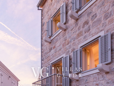 Villa Palazzo Antiqua island Vis