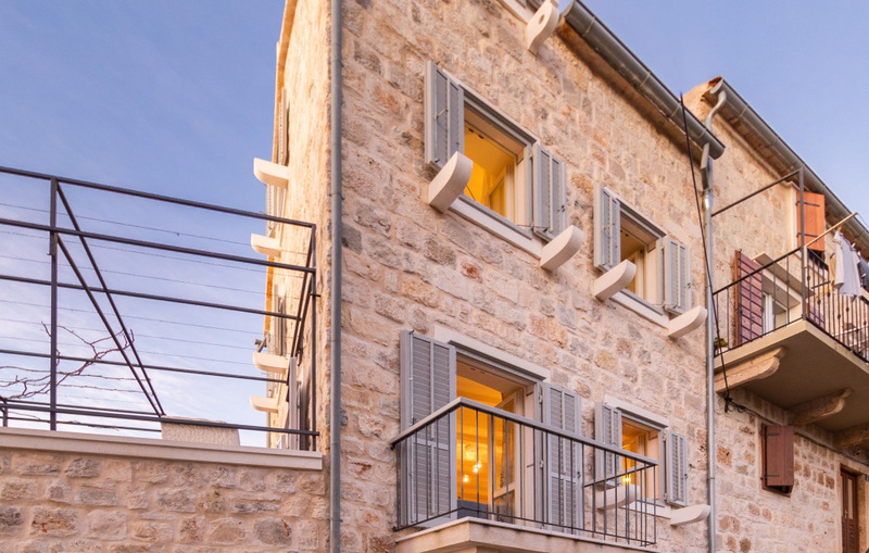 Villa Palazzo Antiqua island Vis