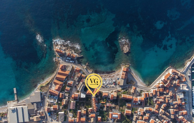 Villa Palazzo Antiqua island Vis