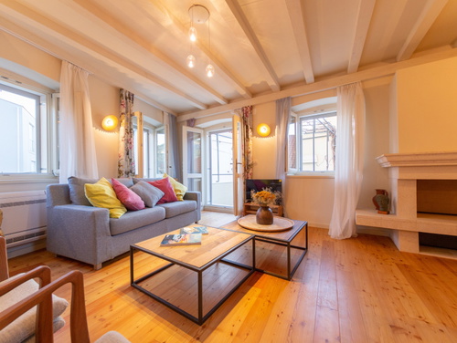 Villa Palazzo Antiqua island Vis