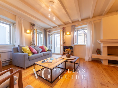 Villa Palazzo Antiqua island Vis Living room