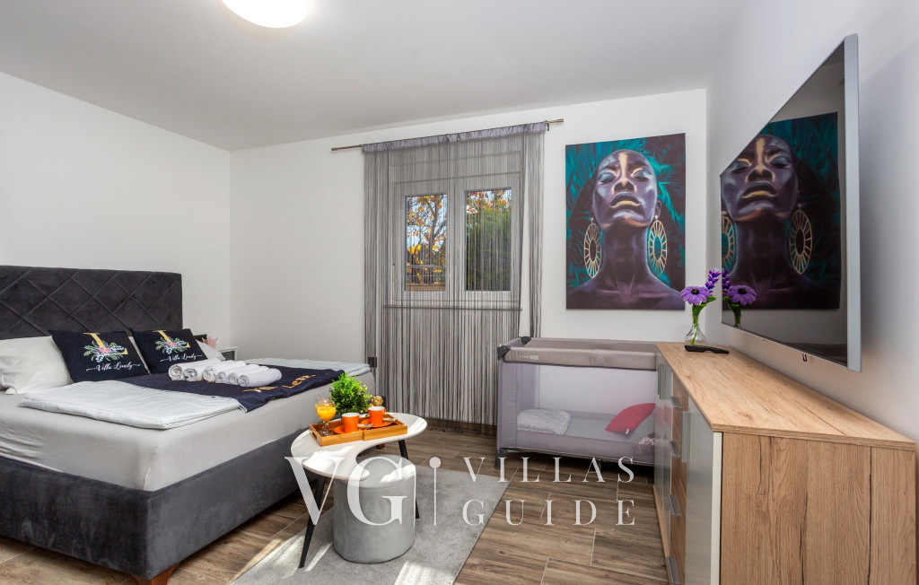 Villa Lemily with private pool Bedroom