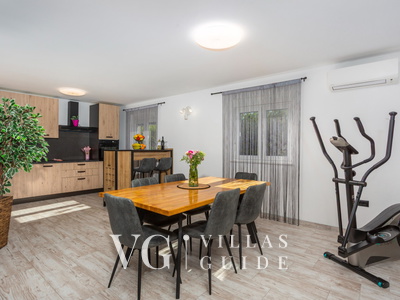 Villa Lemily with private pool