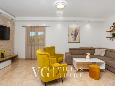 Villa Lemily with private pool Living room