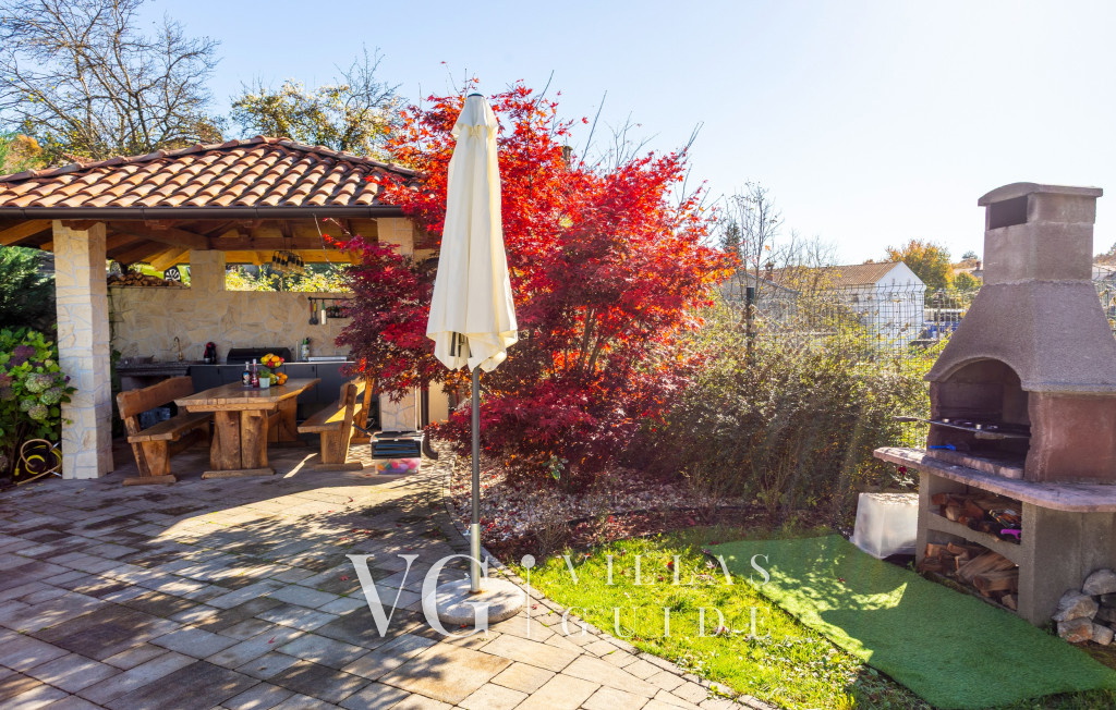 Villa Lemily with private pool Additional content