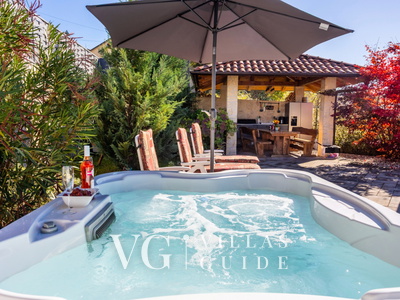 Villa Lemily with private pool