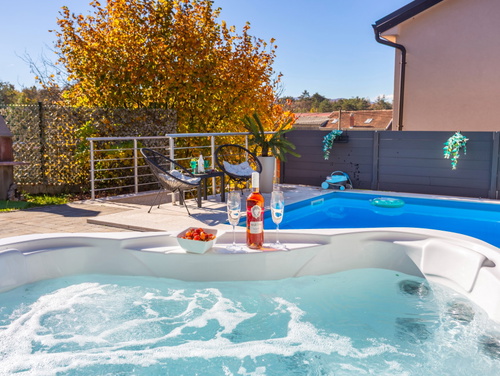 Villa Lemily with private pool