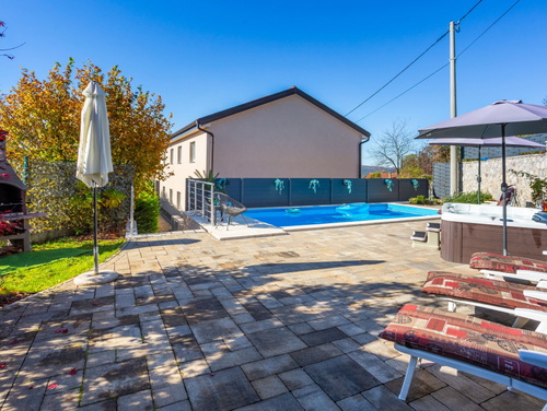 Villa Lemily with private pool