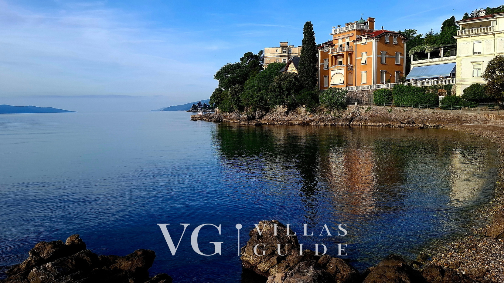 Villa Lemily with private pool Microlocation