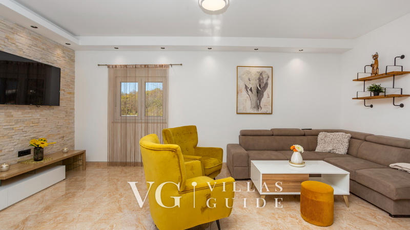 Villa Lemily with private pool Living room