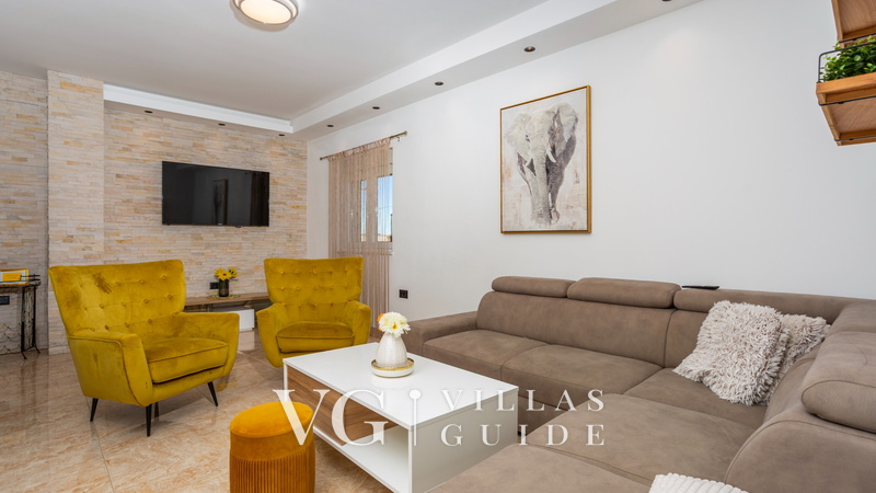 Villa Lemily with private pool Living room