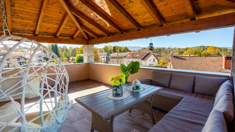 Villa Lemily with private pool