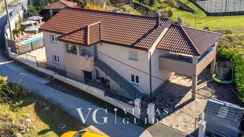 Villa Lemily with private pool