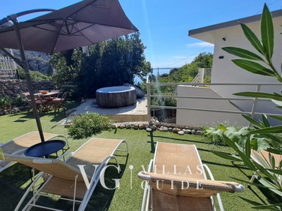 Holiday home Vranjak Garten und Außenbereich