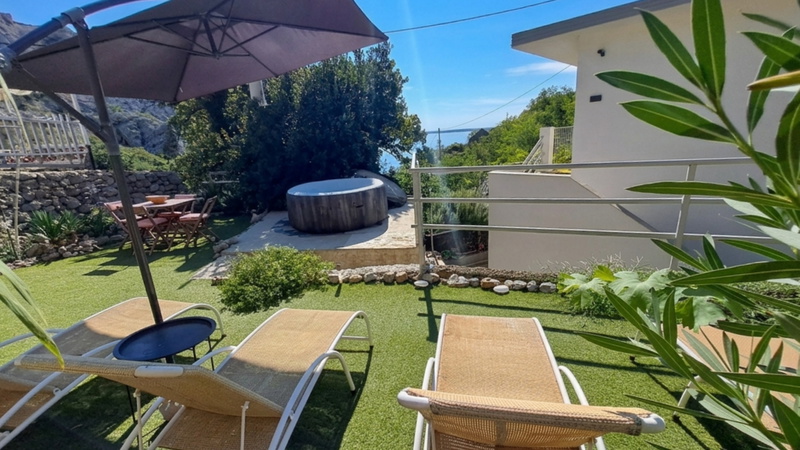 Holiday home Vranjak under star sky