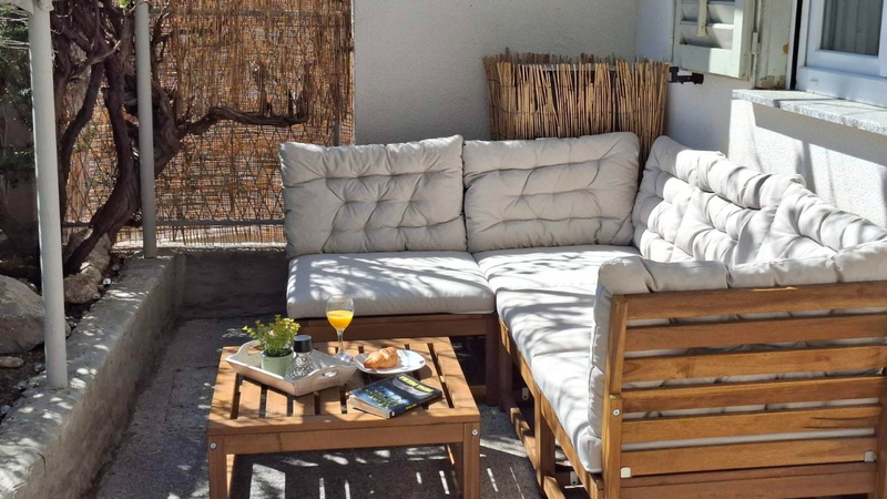 Holiday home Vranjak under star sky