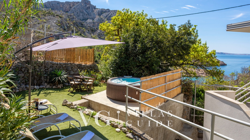 Holiday home Vranjak under star sky wellness