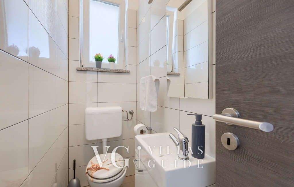 Villa 4M WC za goste