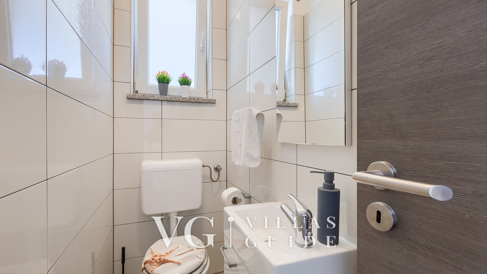 Villa 4M Guest toilet