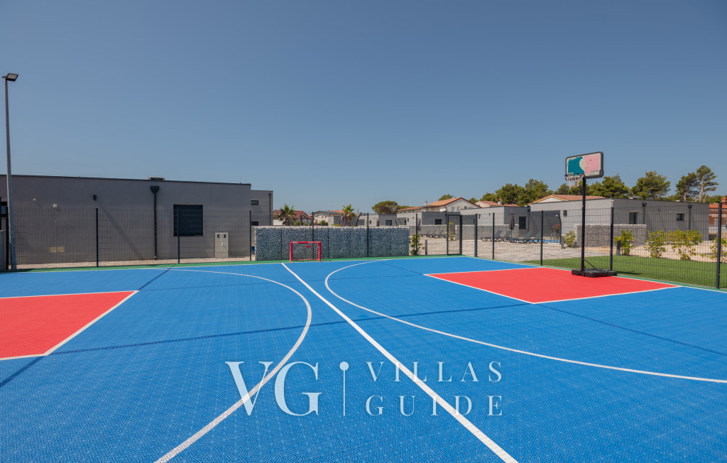 Villa More Vir 1 Additional content