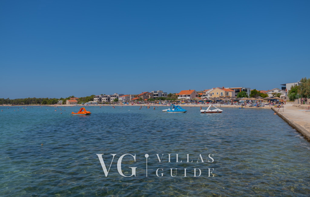 Villa More Vir 1 Microlocation