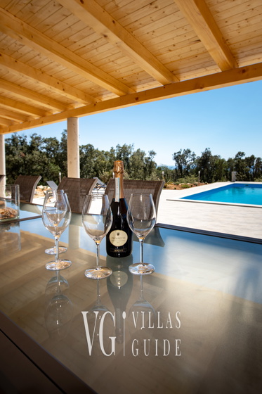 Villa Cyprian Garden and property exterior