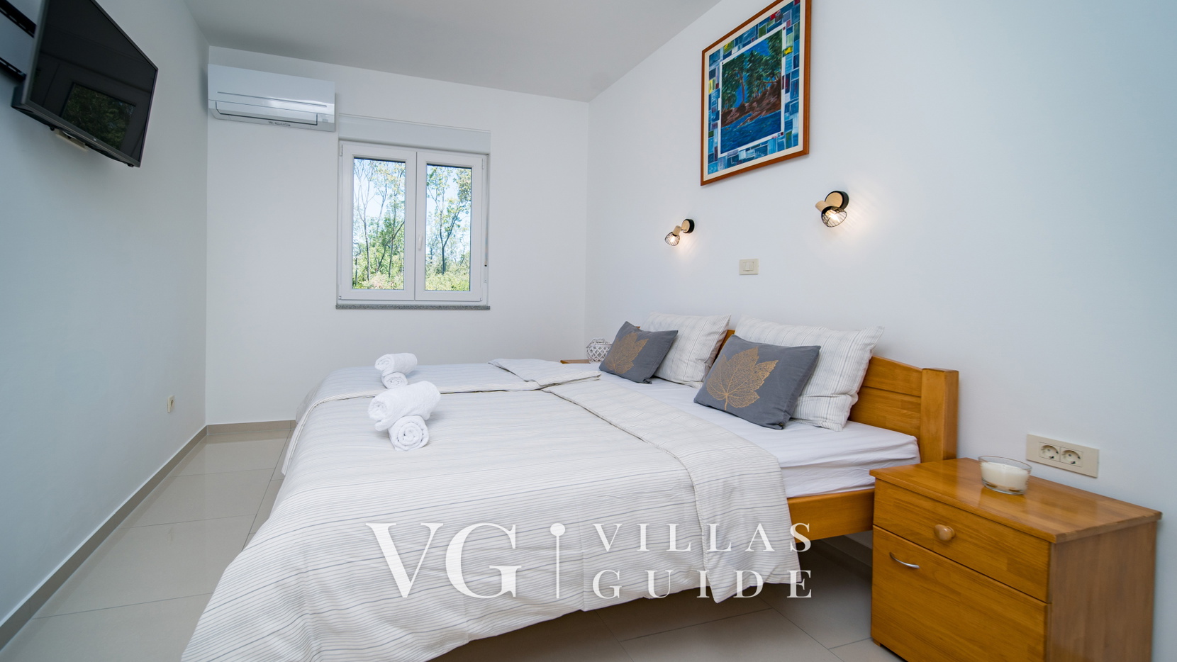 Villa Cyprian Bedroom