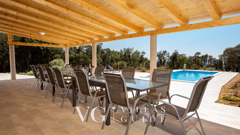 Villa Cyprian Garden and property exterior