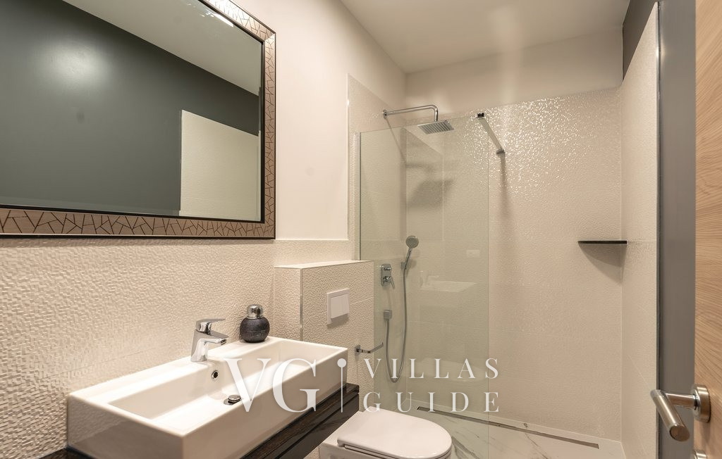 Villa Estera Bathroom