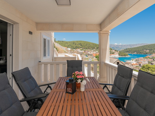 Apartman Lucija - Brač-Pučišća