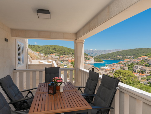 Apartman Lucija - Brač-Pučišća