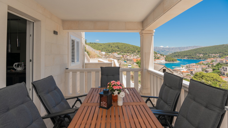 Apartman Lucija - Brač-Pučišća