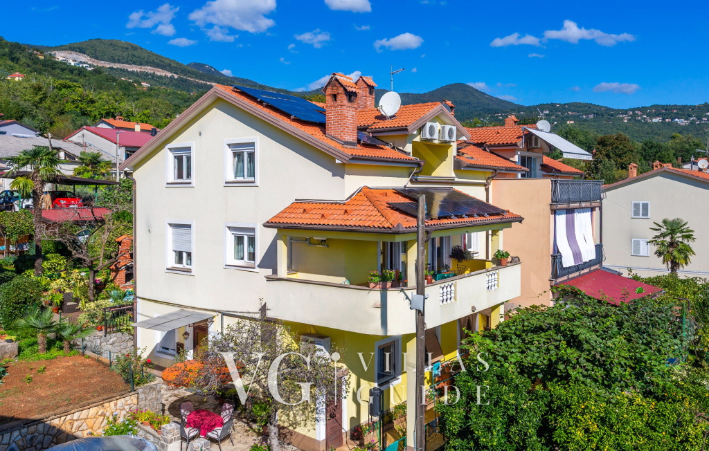 Apartman Ana - Opatija Garden and property exterior