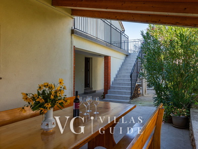 House Luna Garden and property exterior