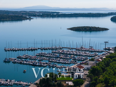 House Luna Microlocation