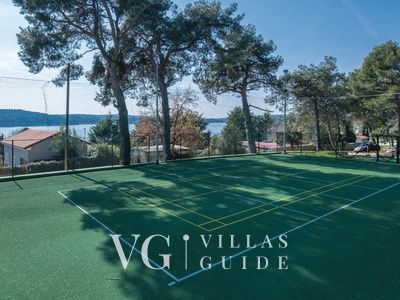 House Luna Microlocation