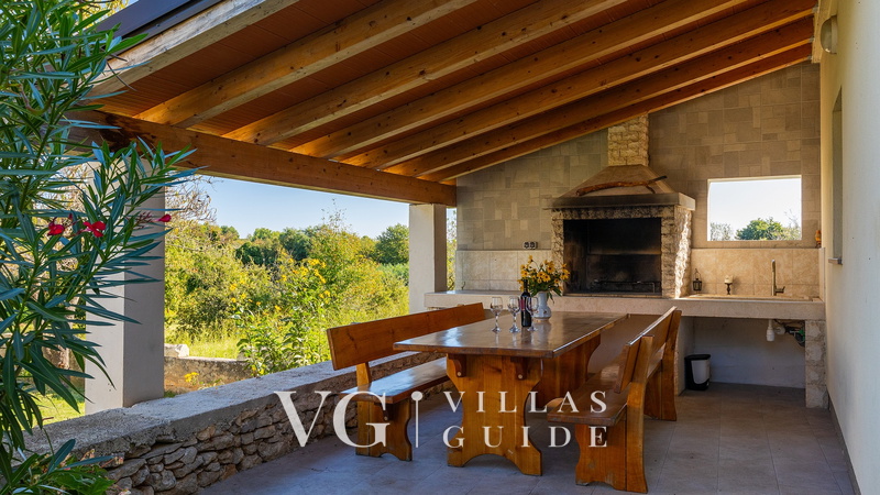 House Luna Contenuto aggiuntivo