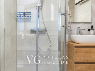 Pula Bay View apartment Bathroom