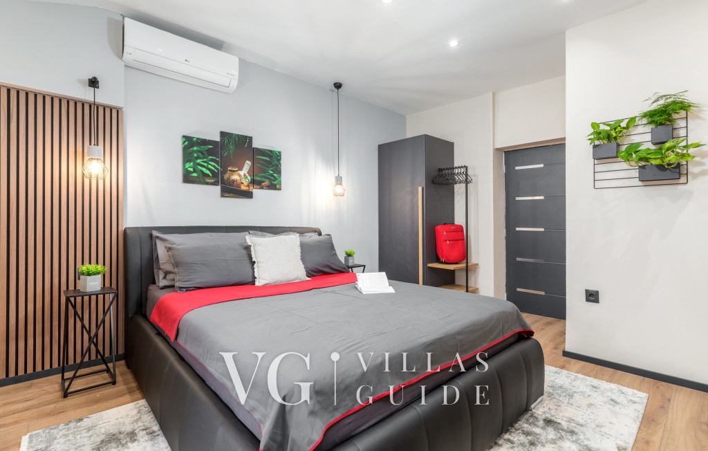 Modern & warm studio near Arena Bedroom