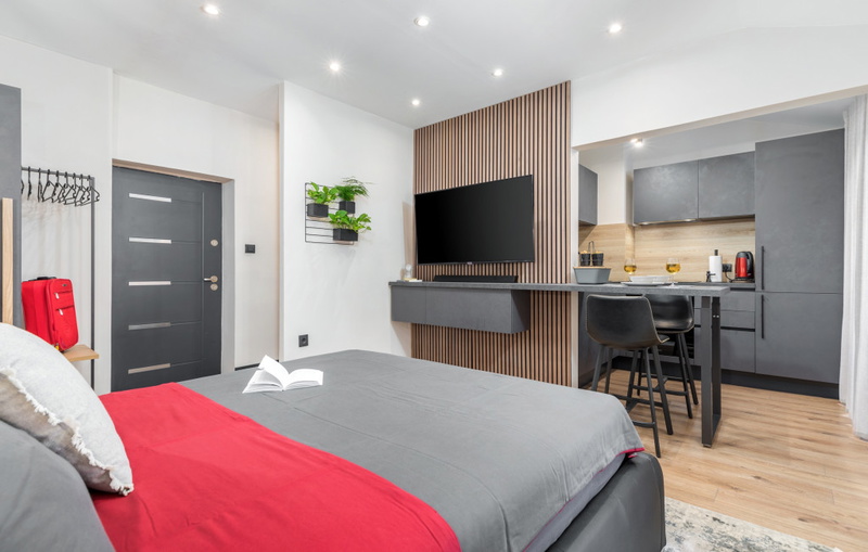 Modern & warm studio near Arena