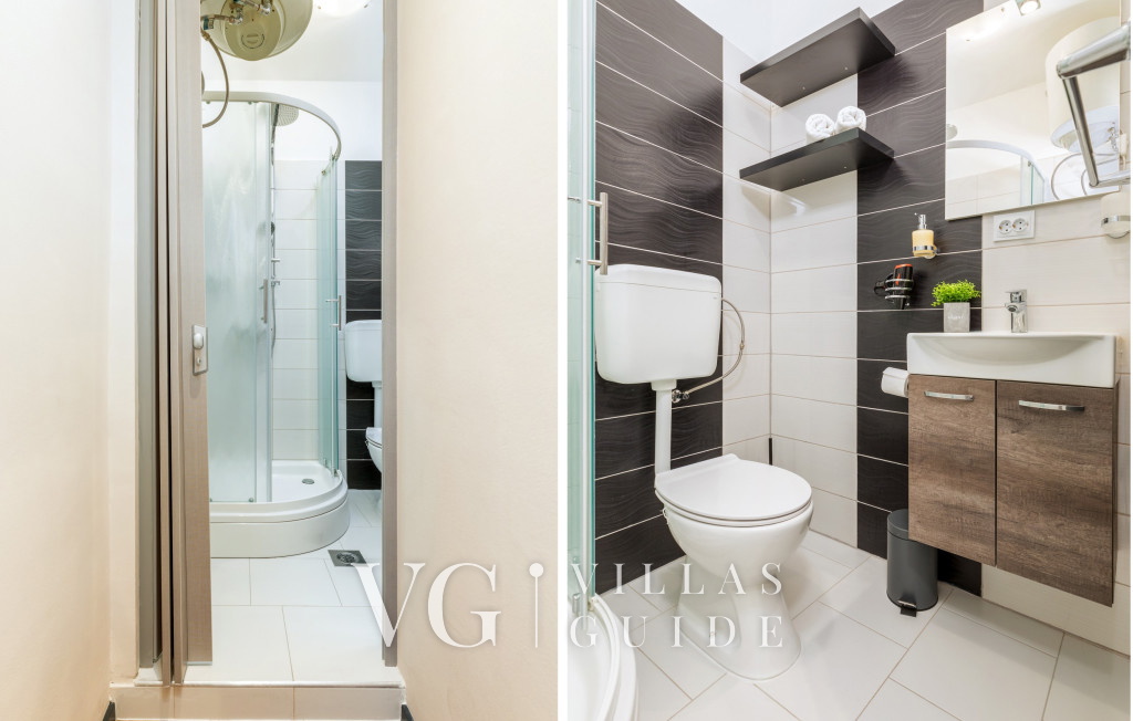 Modern & warm studio near Arena Bathroom