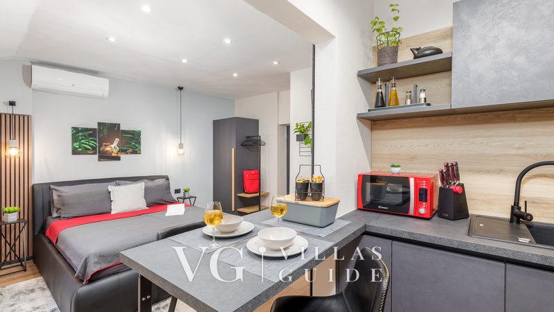 Modern & warm studio near Arena Küche