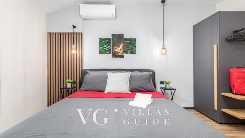 Modern & warm studio near Arena