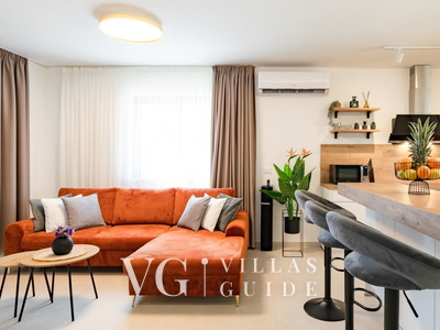 Waterfront villa Marija