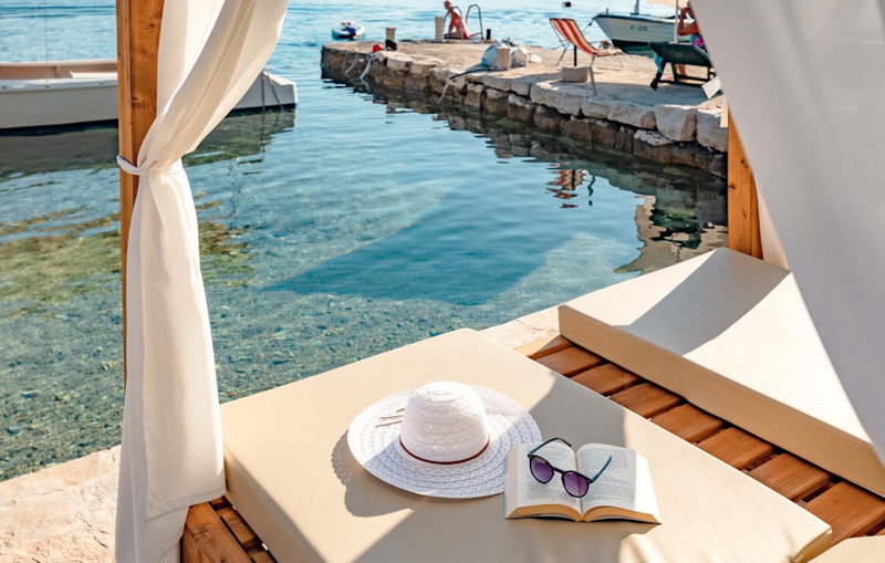 Waterfront villa Marija