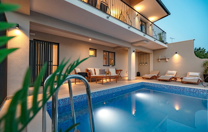 Waterfront villa Marija