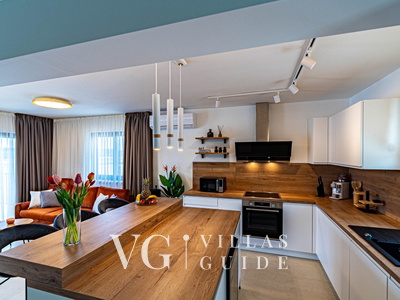 Waterfront villa Marija Kuhinja