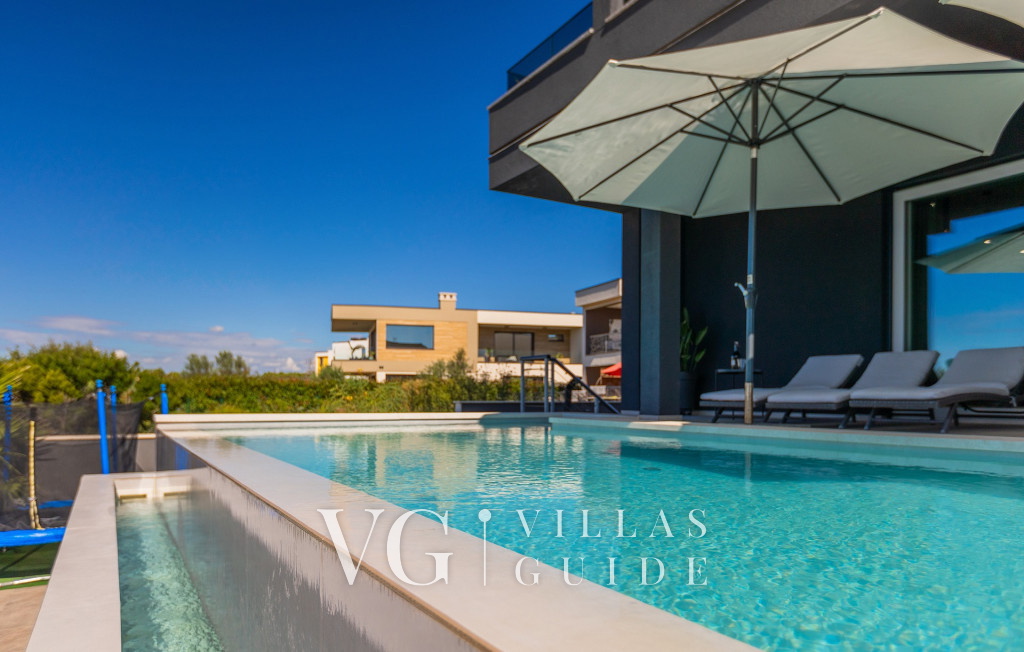 Sea View villa Medulin Pool