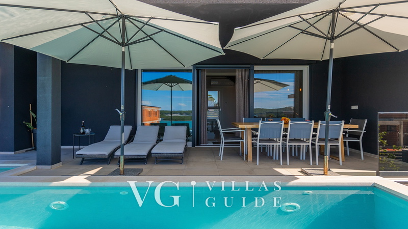 Sea View villa Medulin Pool